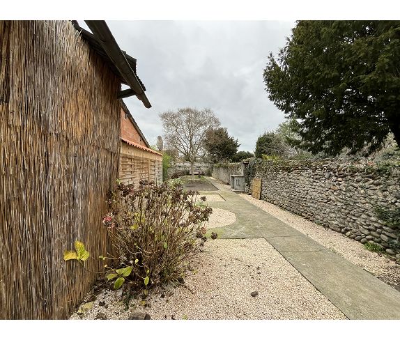 Agence immobilière de LE 4 LE CABINET IMMOBILIER