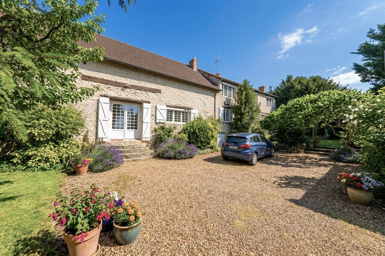 Agence immobilière de IMMOBILIERE DE MEREVILLE