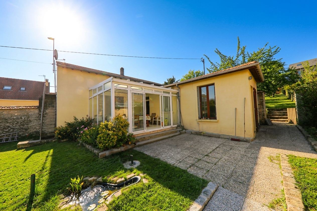 Agence immobilière de IMMOBILIERE DE MEREVILLE