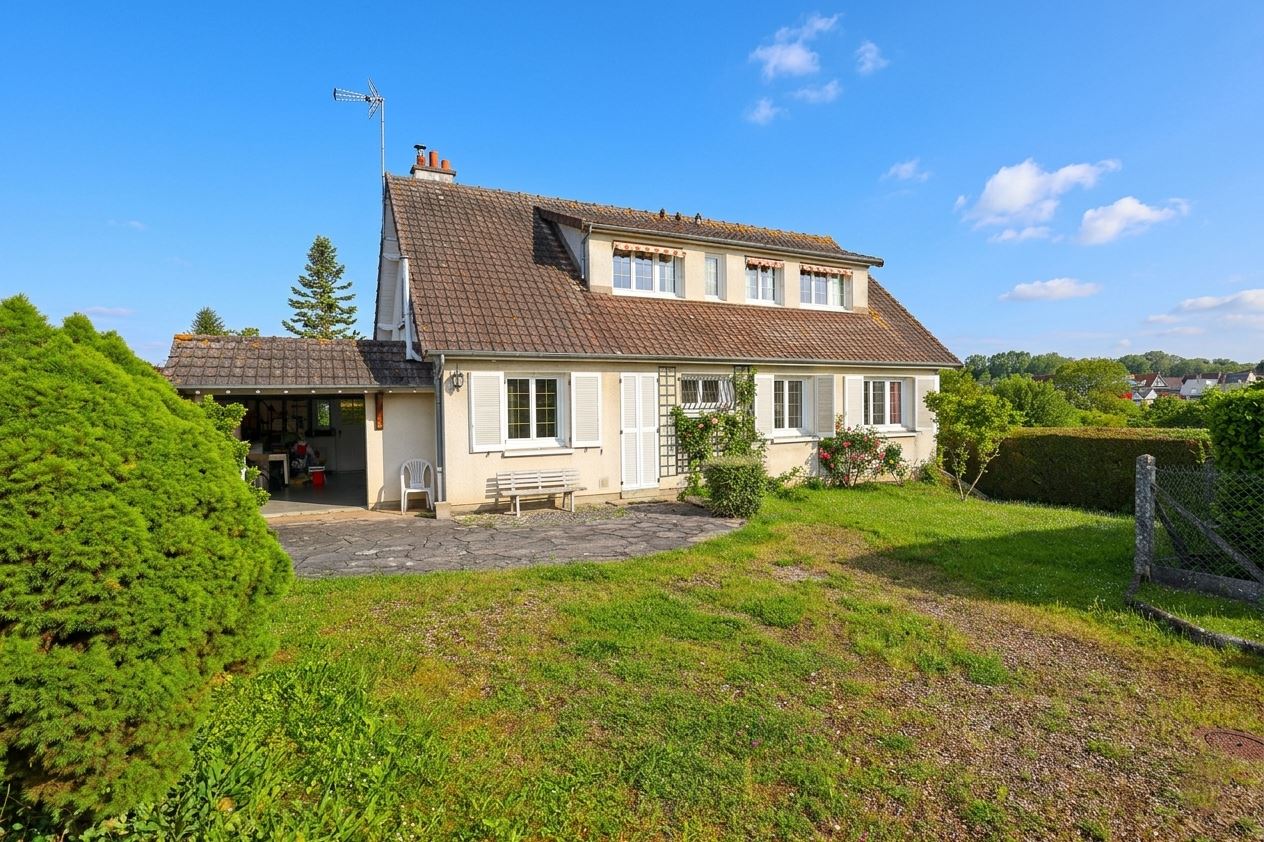 Agence immobilière de IMMOBILIERE DE MEREVILLE